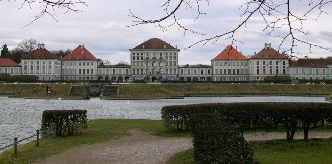 Nymphenburg, vu de la ville